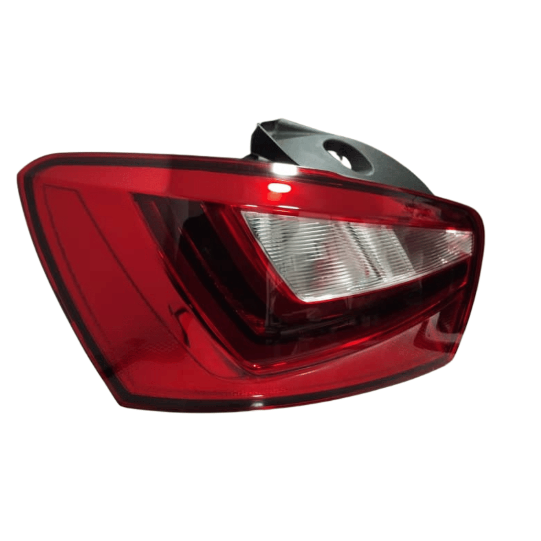 Feu arrière Seat Ibiza compatible de 2011 a 2015